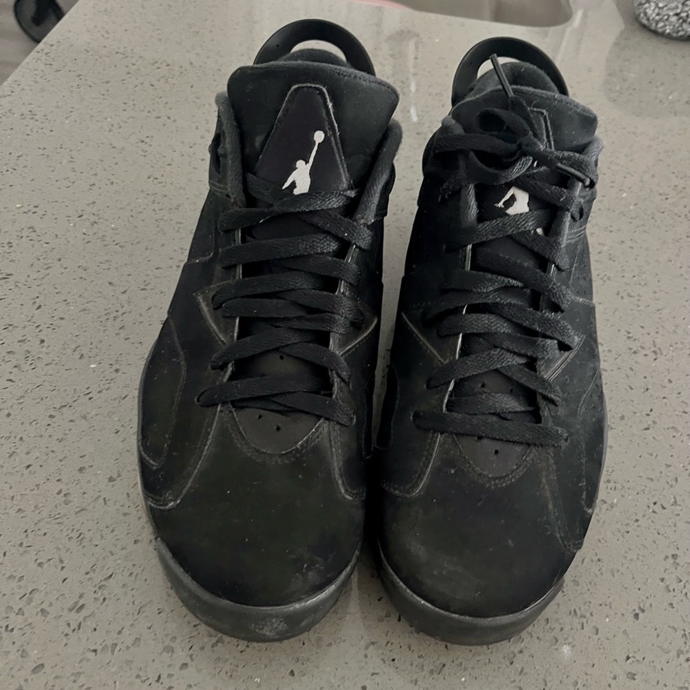 Black Jordan 6